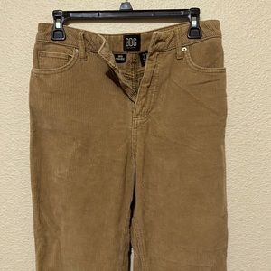 BDG Tan corduroy pants. In perfect condition. Comfortable and trendy!